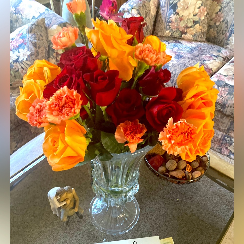 Meet your Posher, Sac Threadz